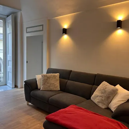 Hely's House * Naples