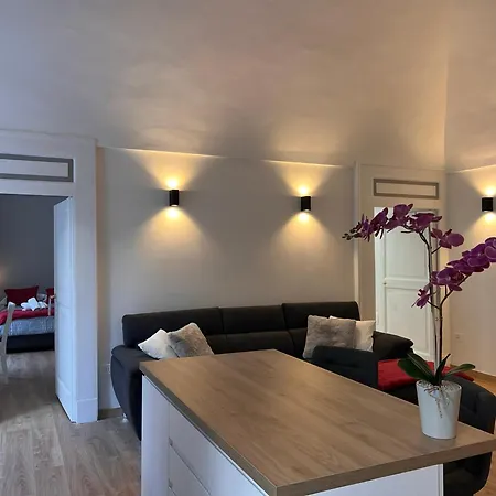 Hely's House Apartment *